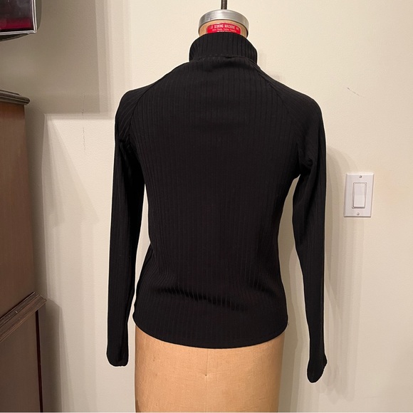 Ribbed Lace Up Long Sleeve Turtleneck - Picture 5 of 7